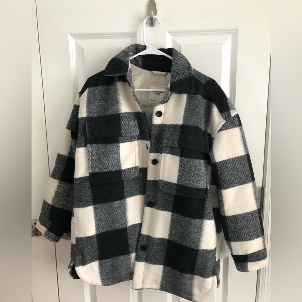 Abercrombie & Fitch Cream Quilted Jacket